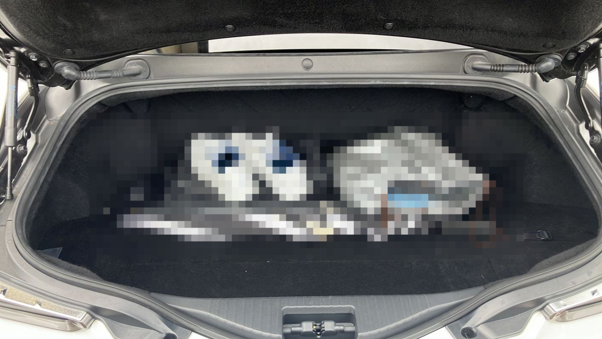 内装トランク
