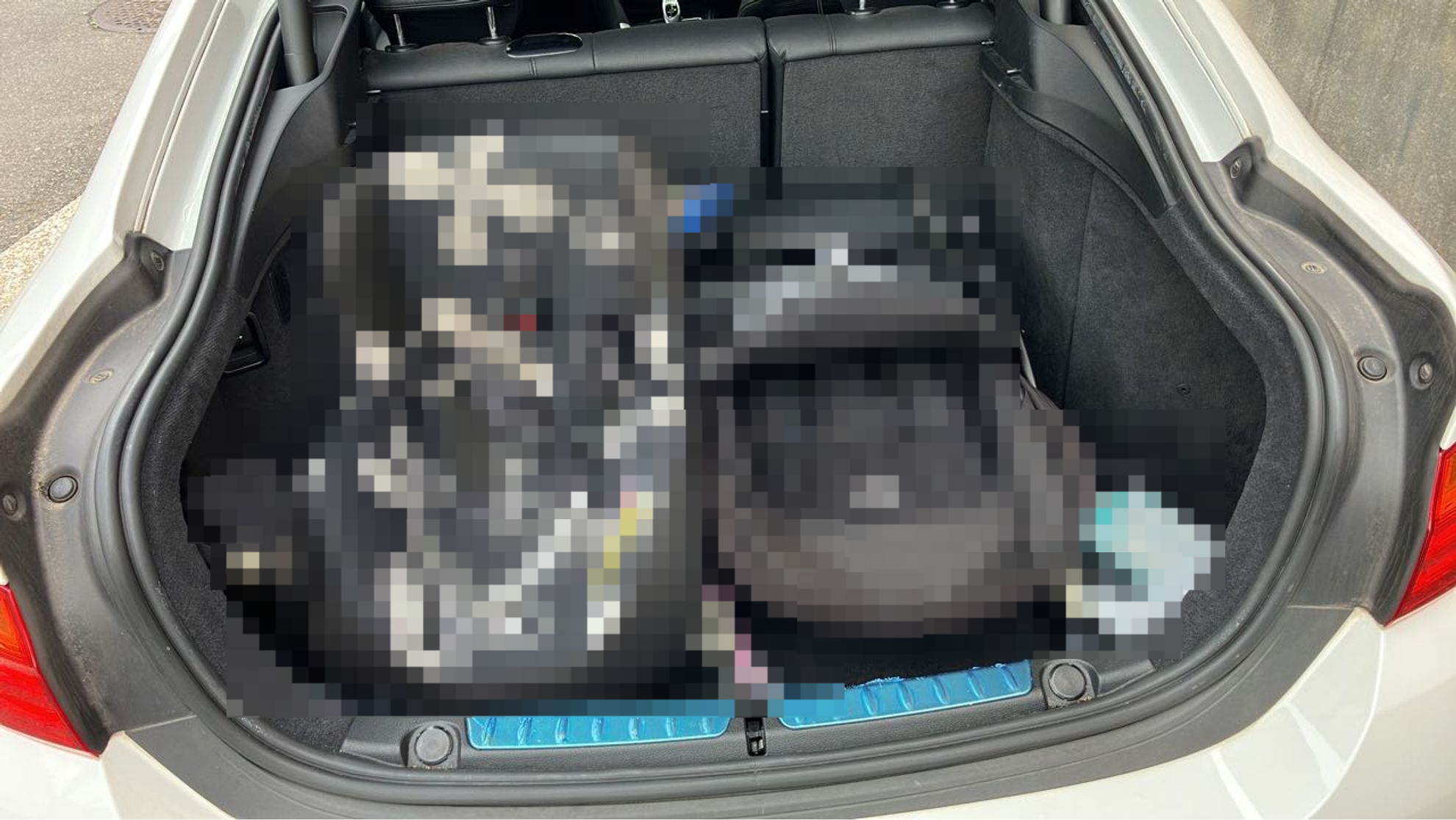 内装トランク