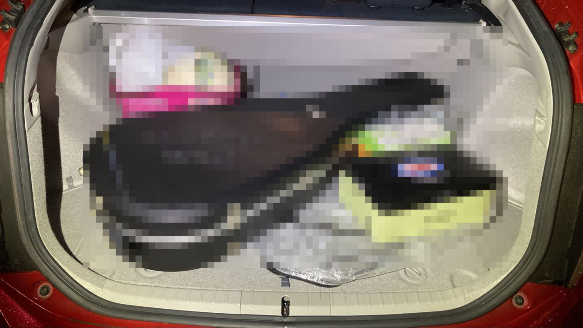 内装トランク