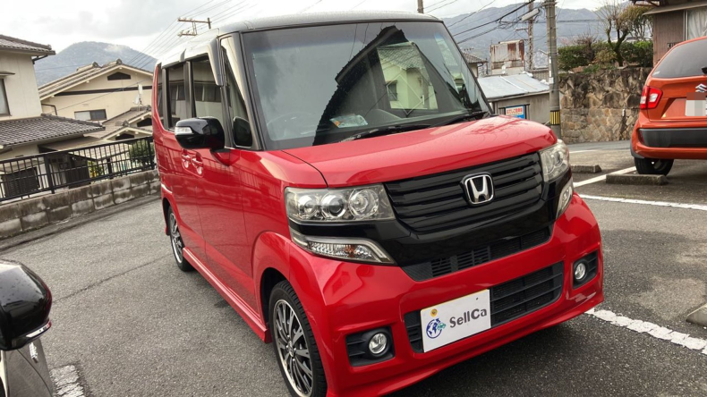 外装右前