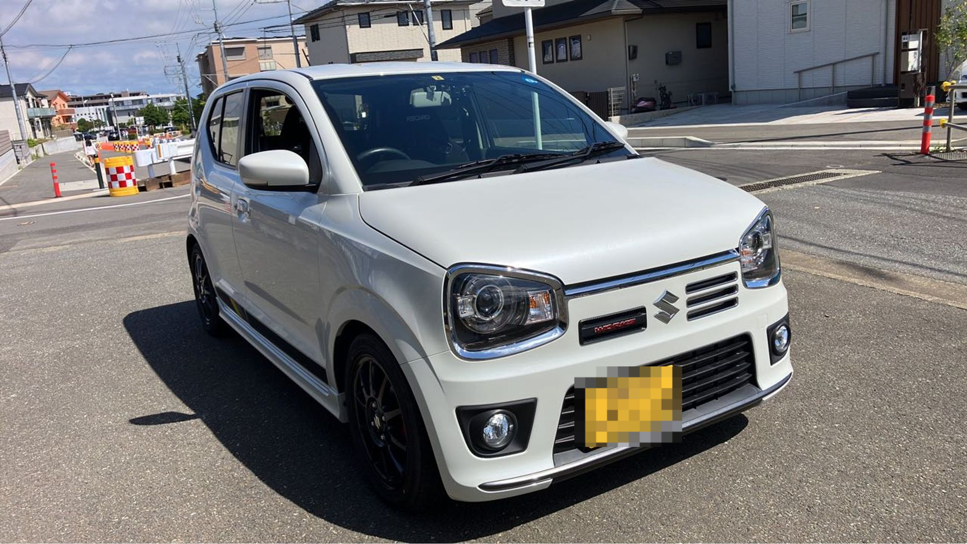 外装右前