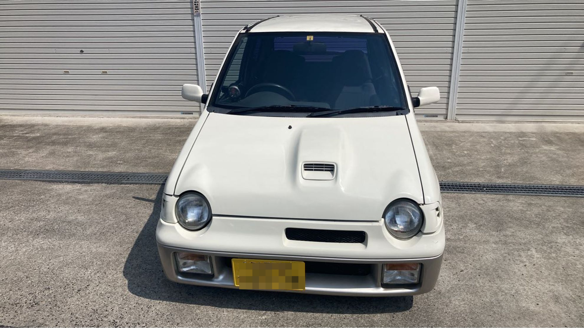 外装前方