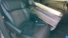 内装後方シート