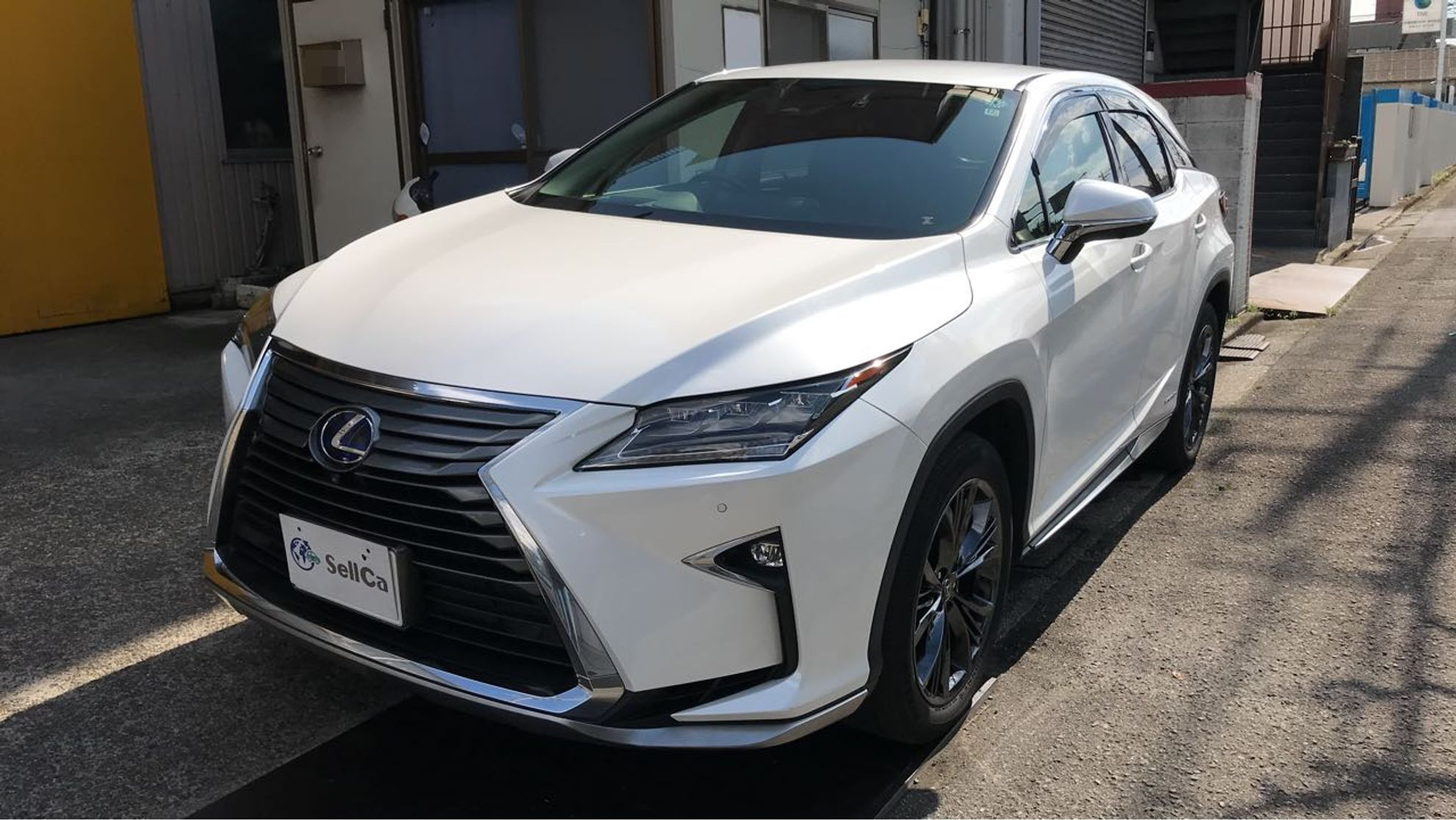 car_main_img