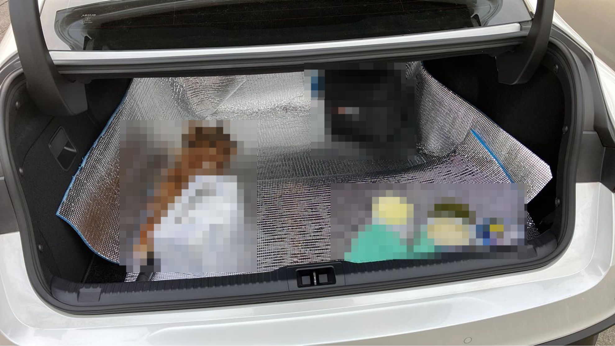 内装トランク
