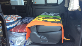 内装後方シート