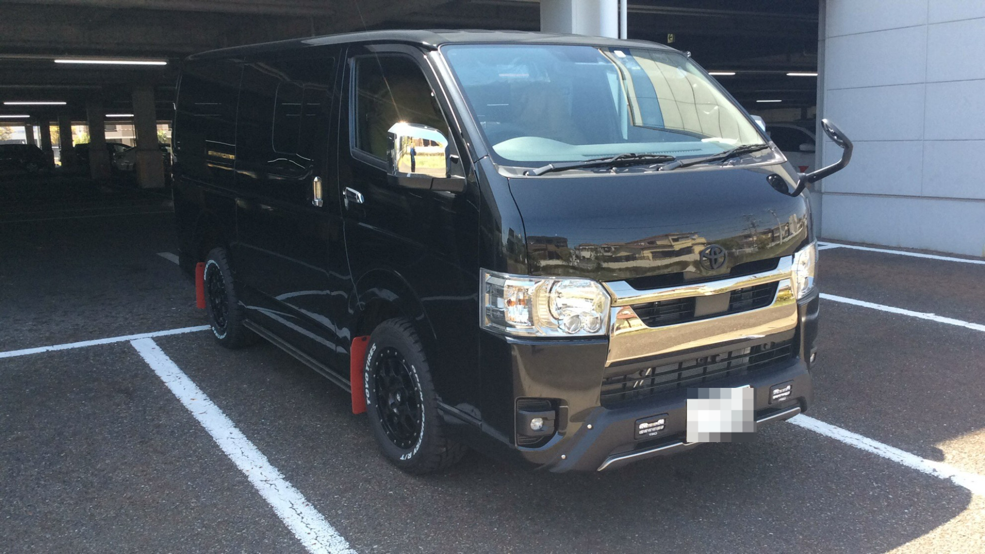 外装右前