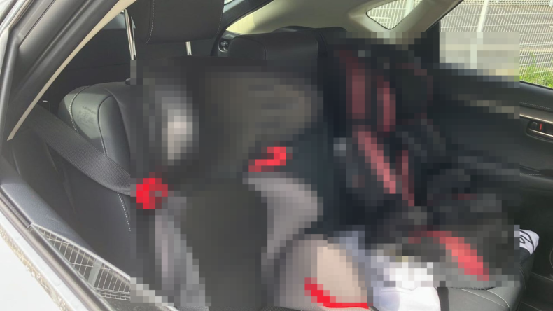 内装後方シート