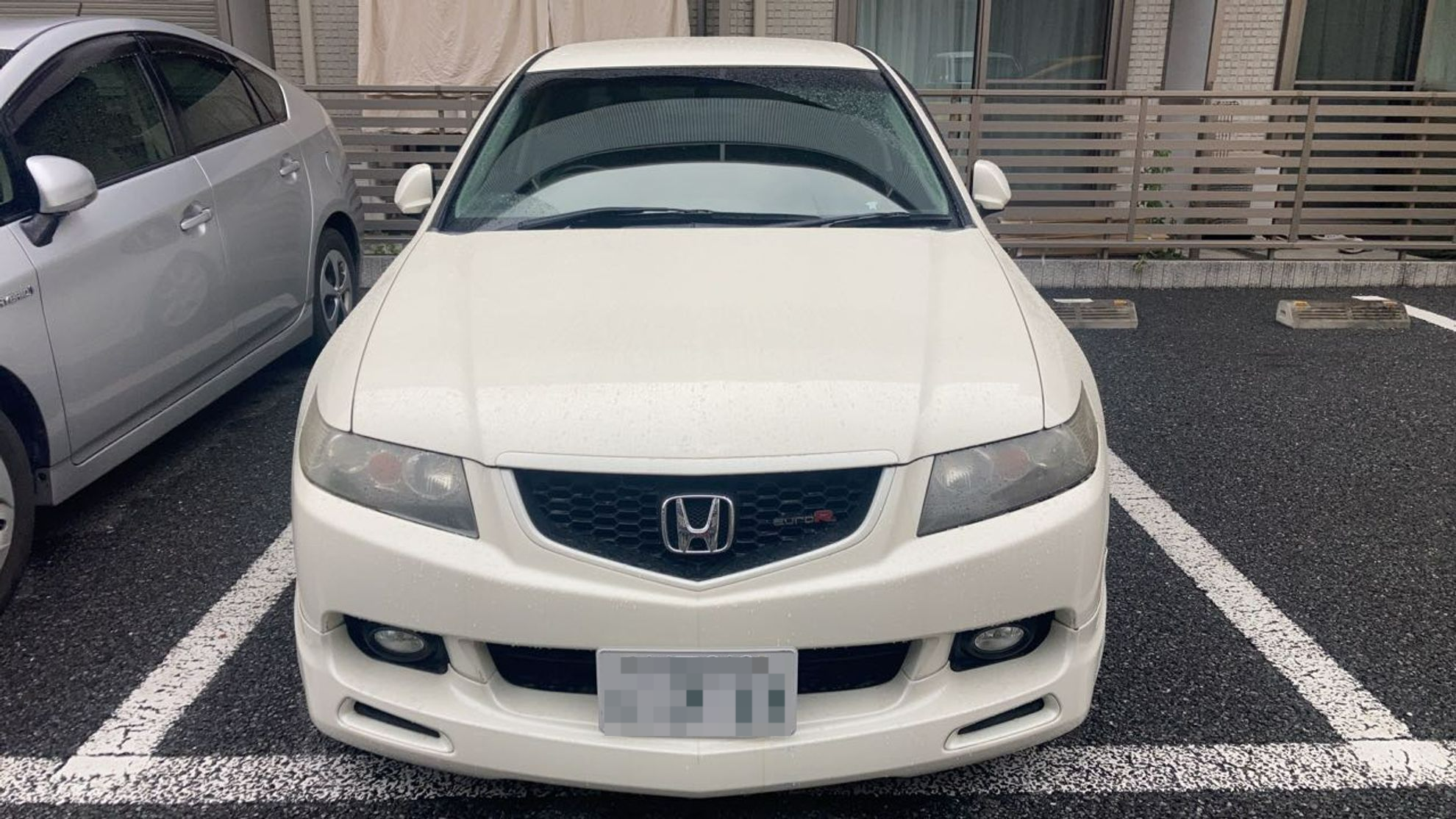 外装前方
