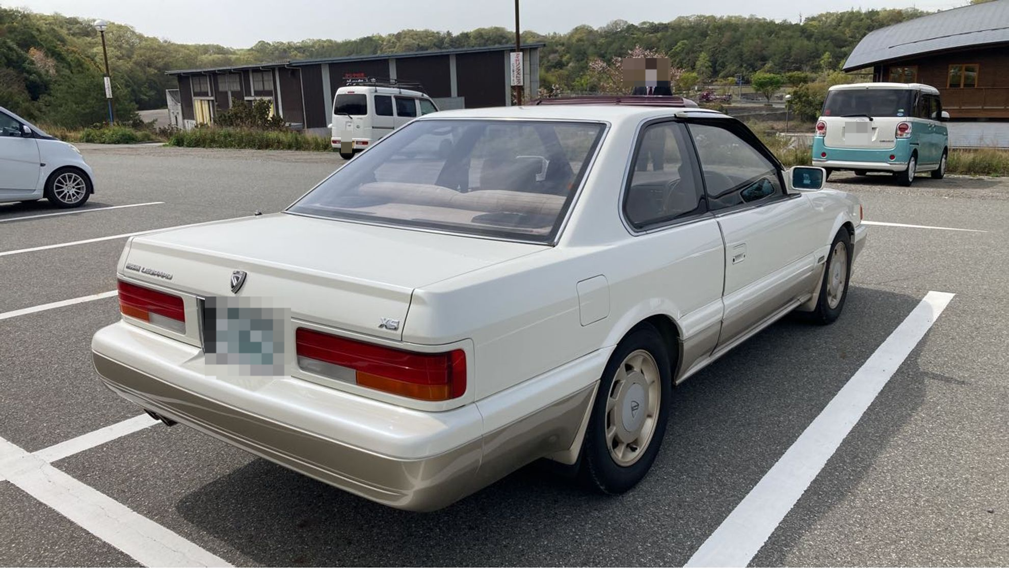 外装右後
