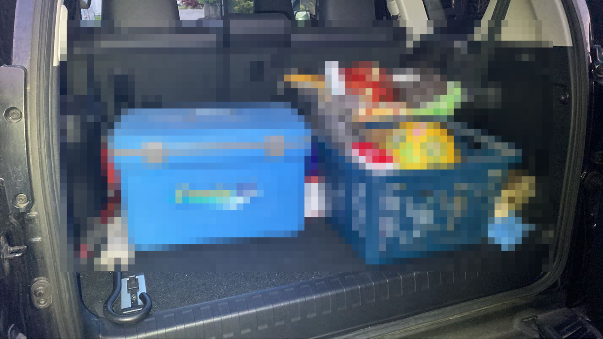 内装トランク