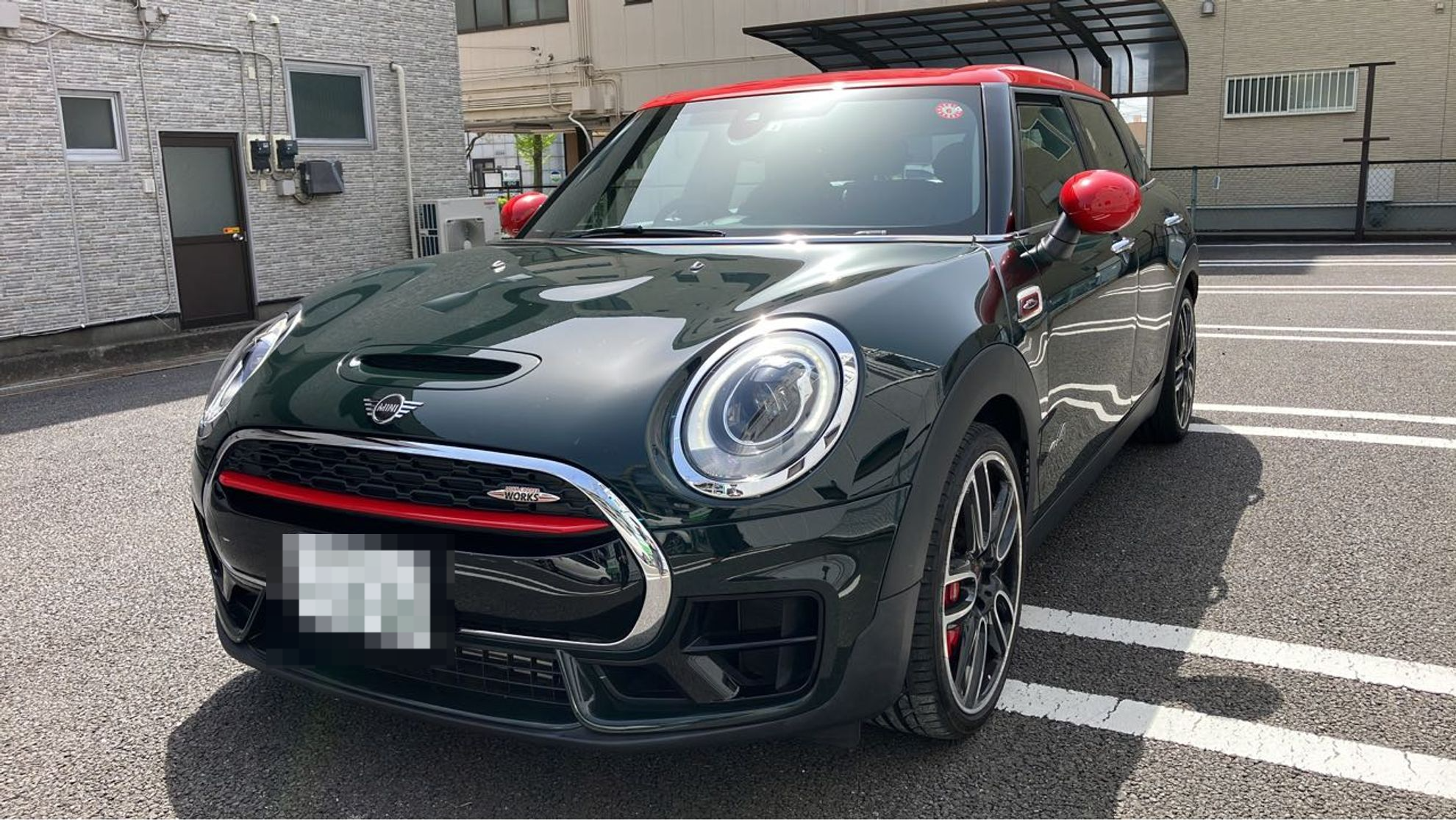 car_main_img