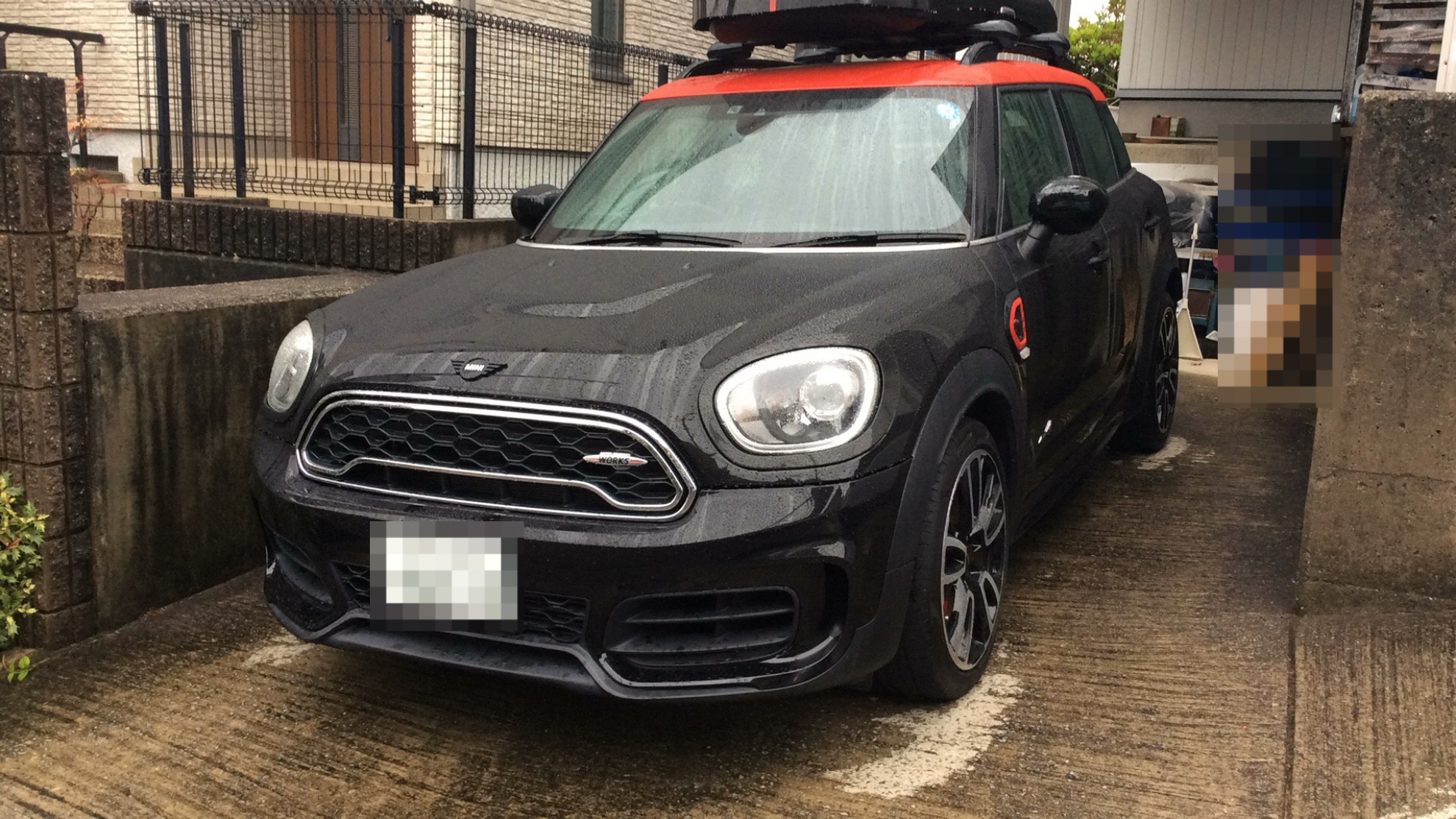 car_main_img
