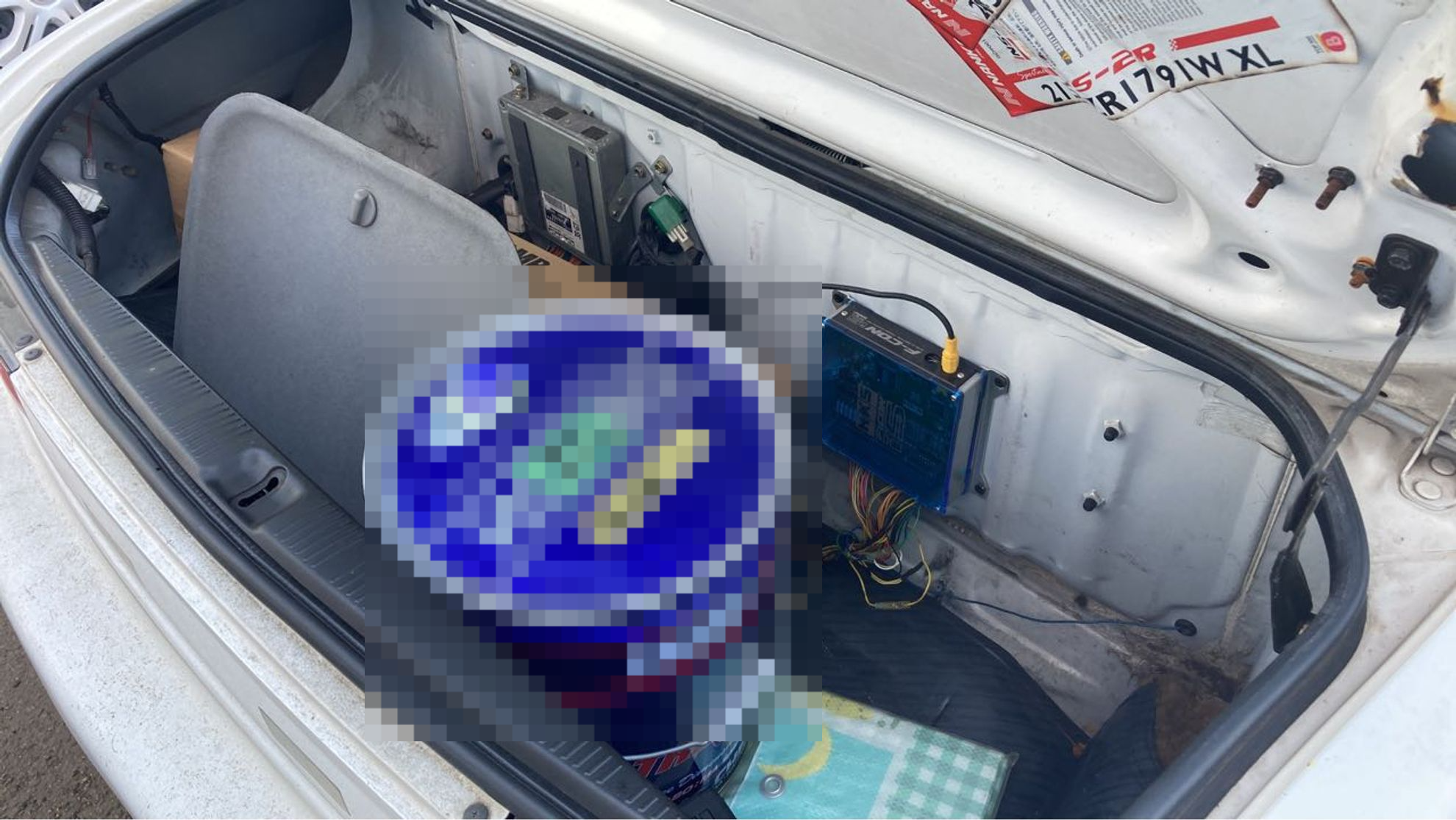 内装トランク