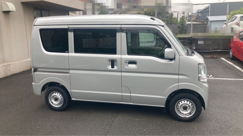 外装右