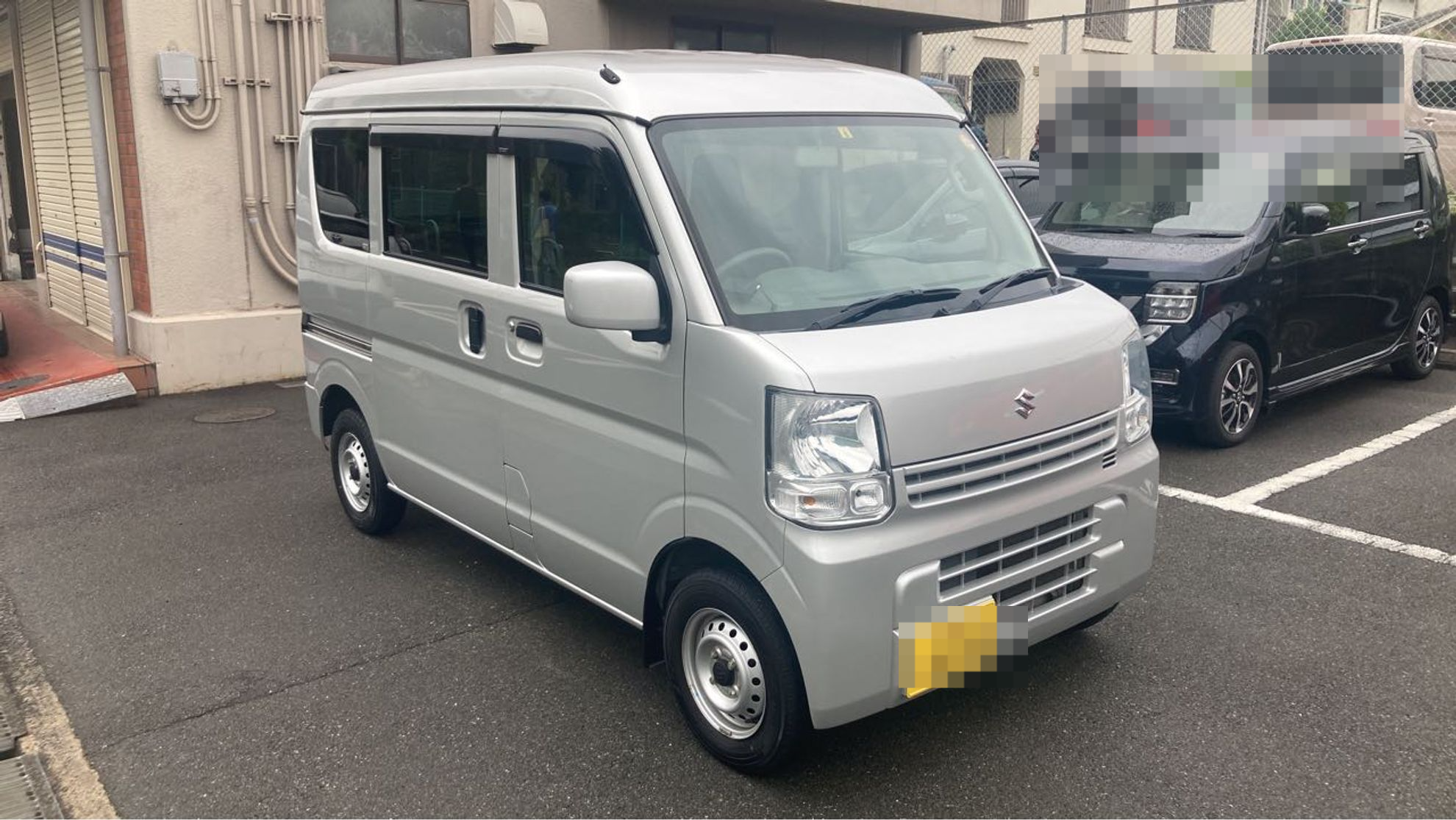 外装右前