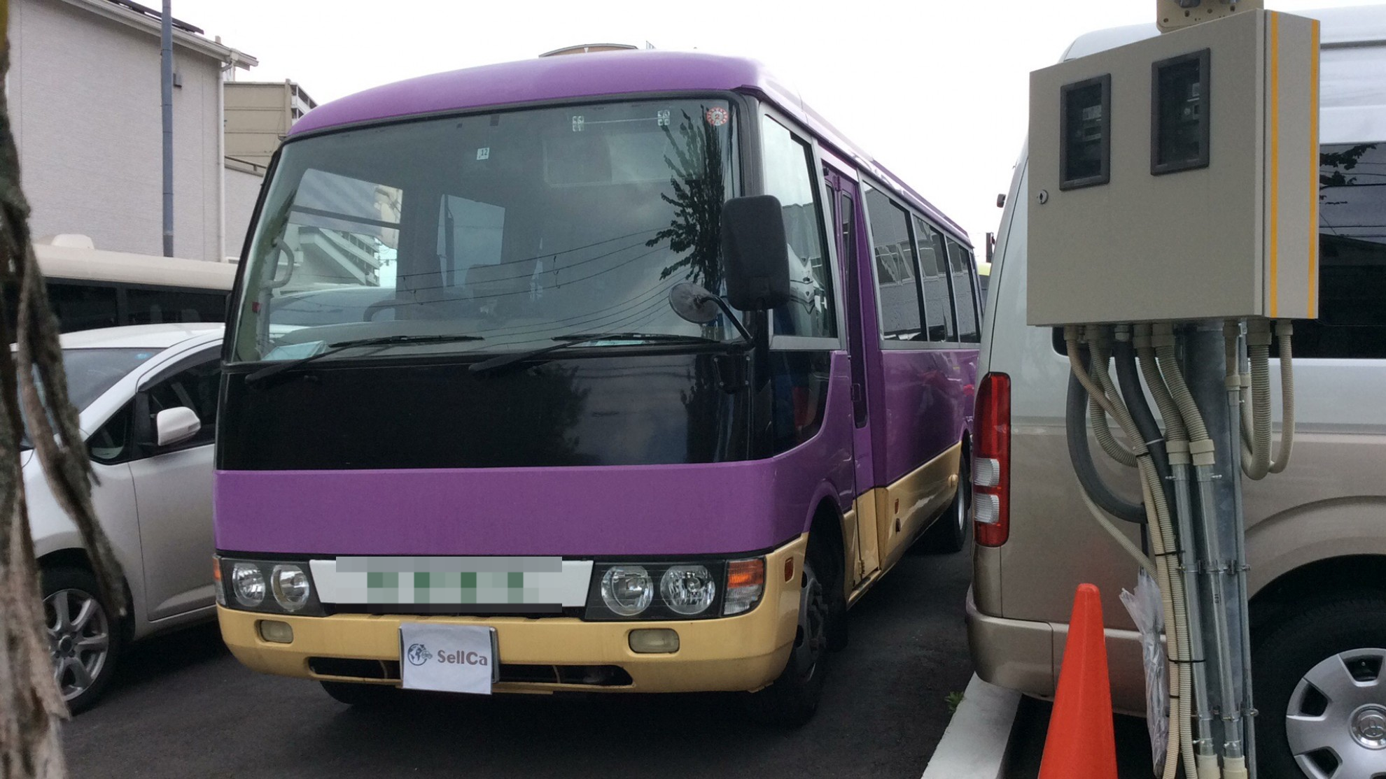 外装右前