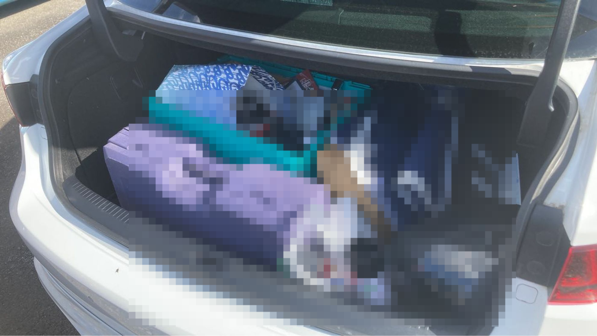 内装トランク