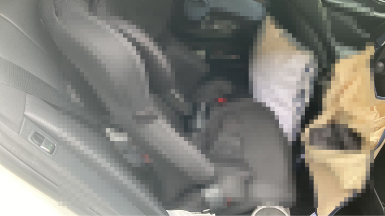 内装後方シート