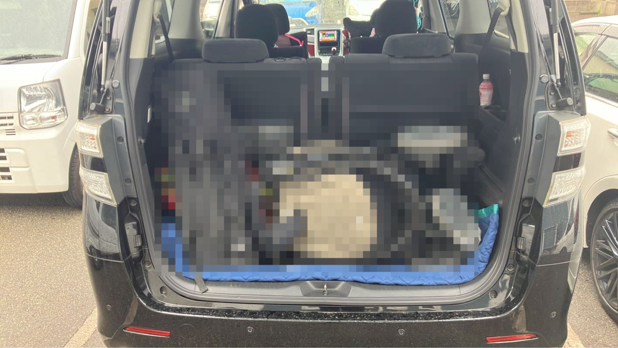 内装トランク