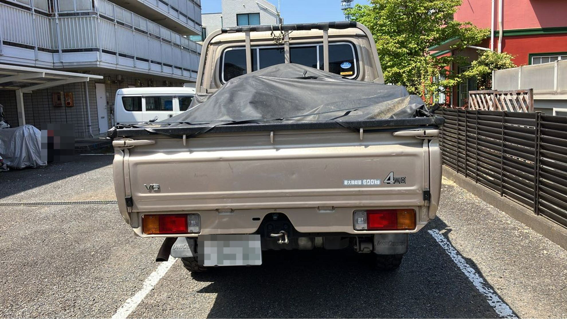 外装後方