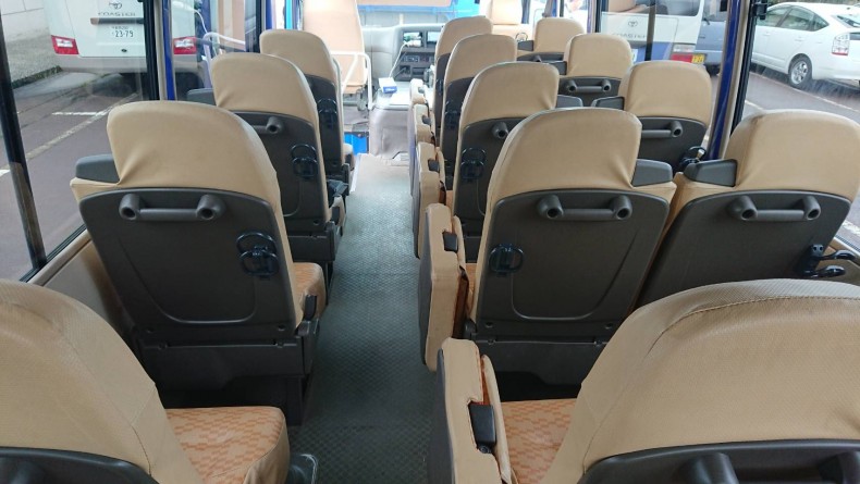 内装後方シート