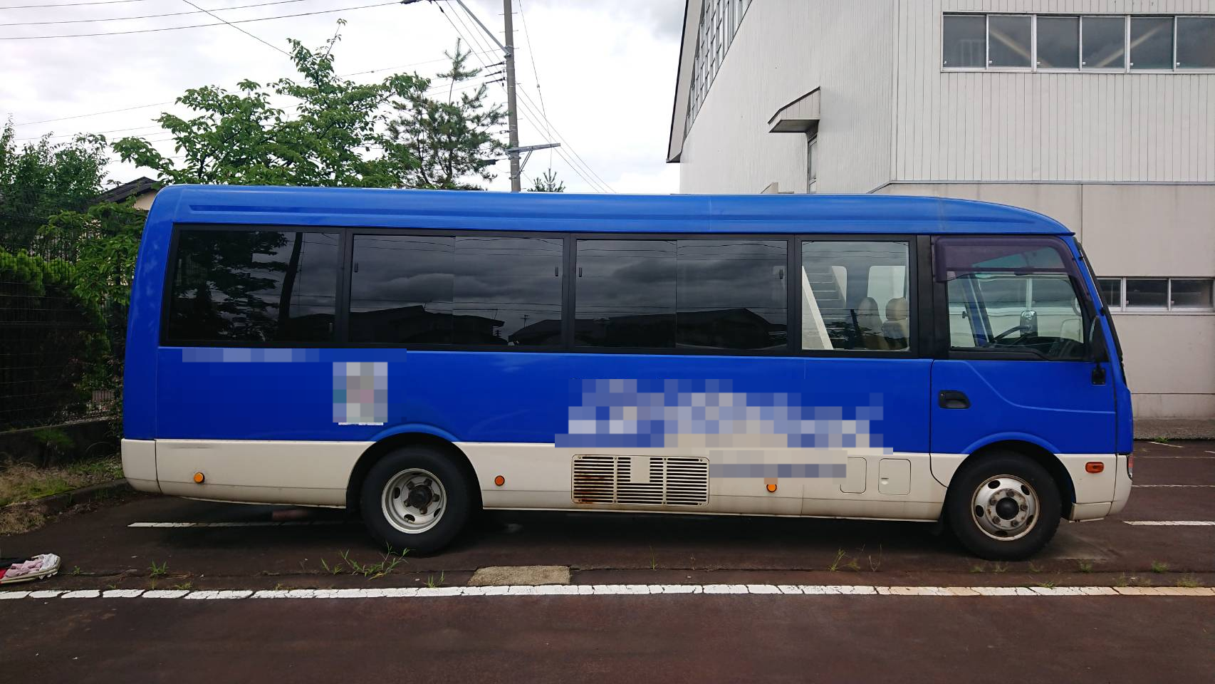 外装右