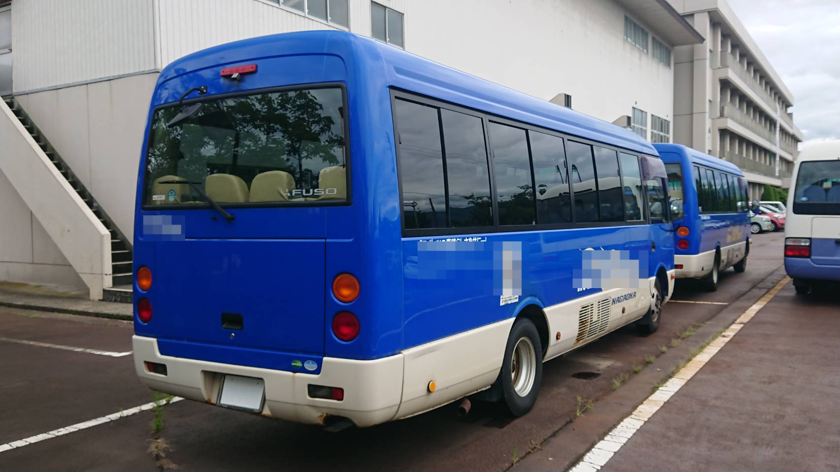 外装右後