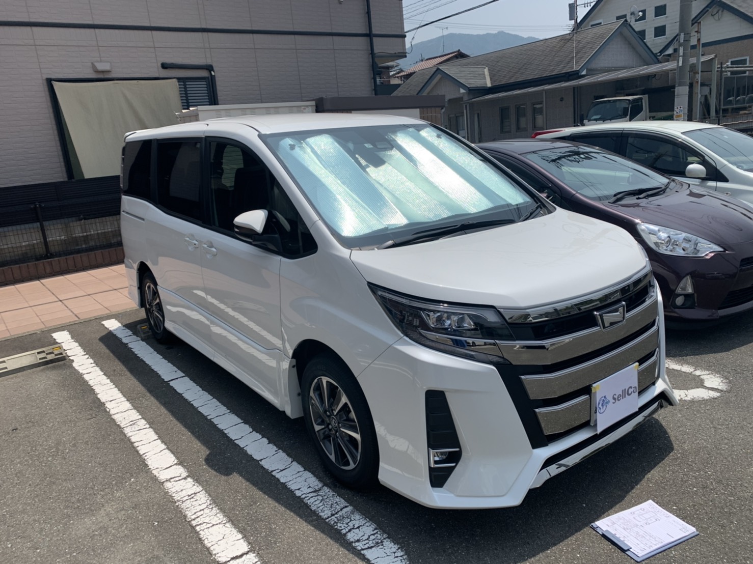 外装右前