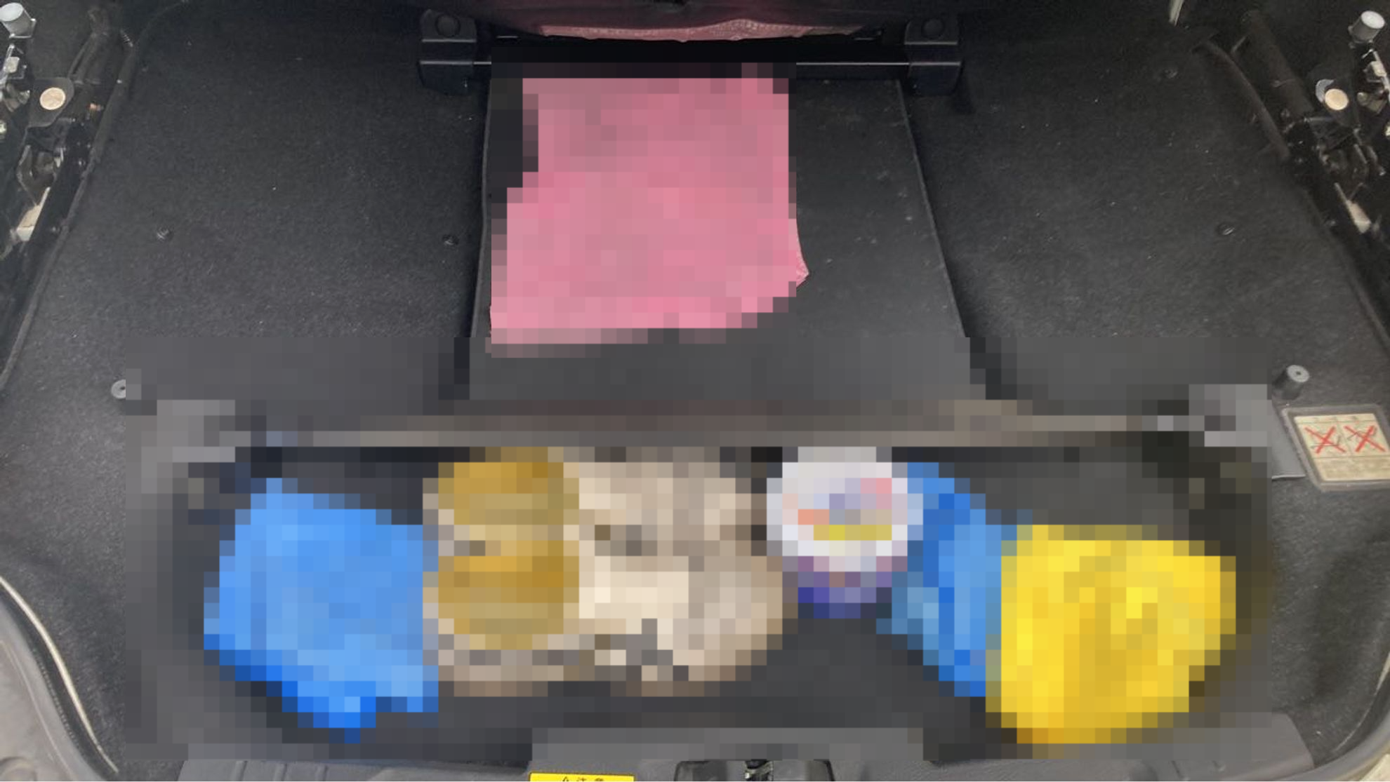 内装トランク