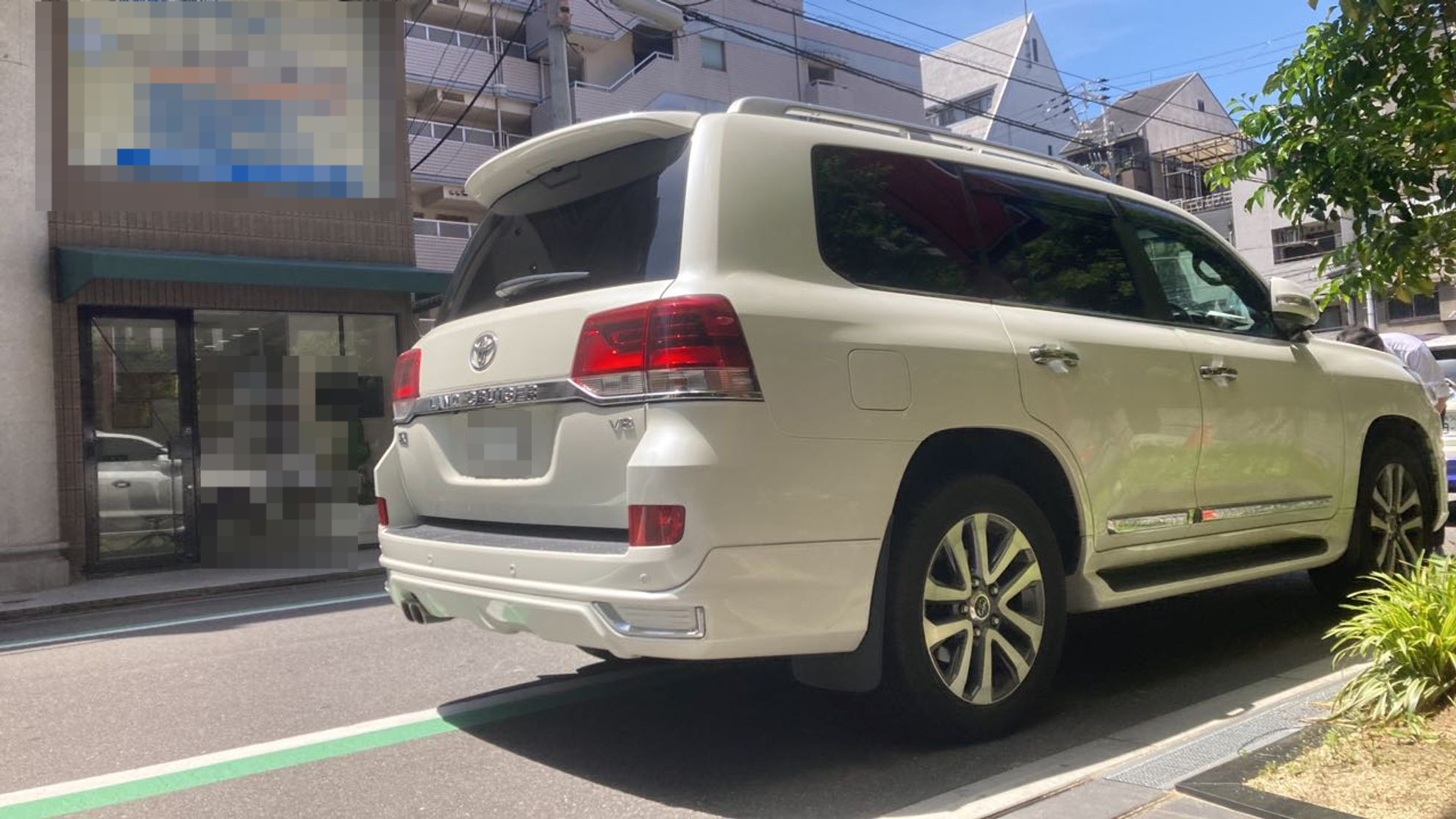 外装右後