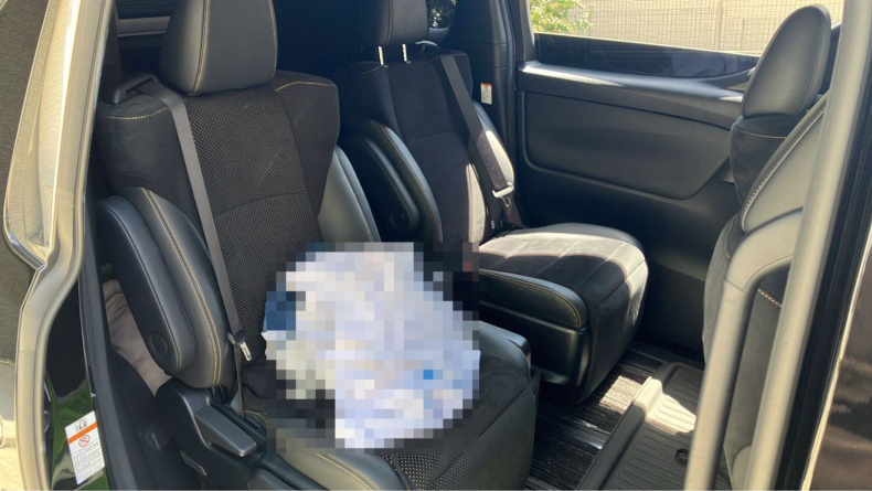 内装後方シート