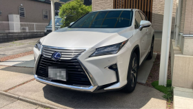 car_main_img