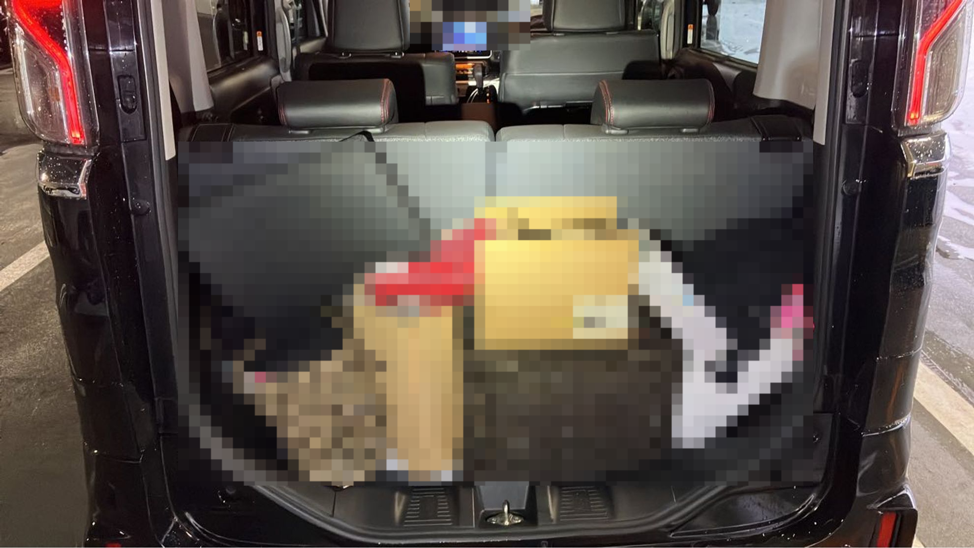 内装トランク