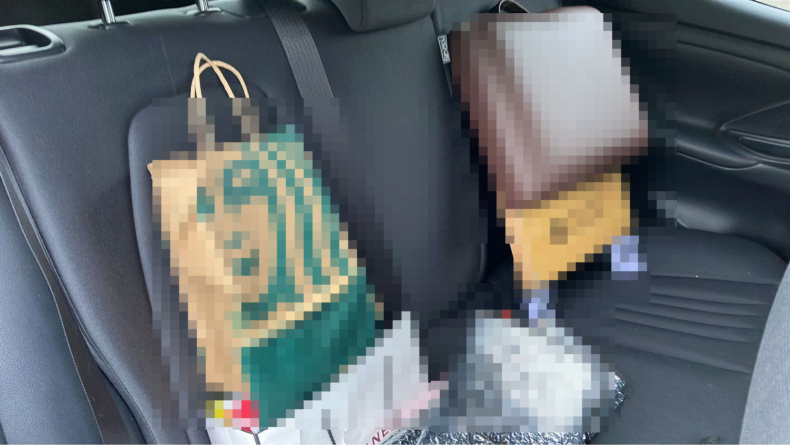 内装後方シート