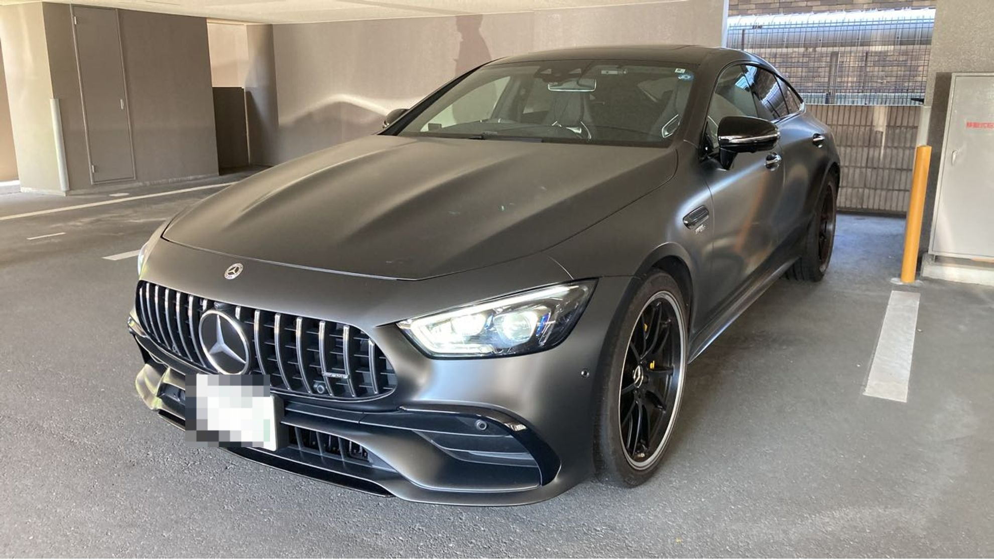 メルセデスＡＭＧ ＧＴ ４ドアクーペの売買実績画像