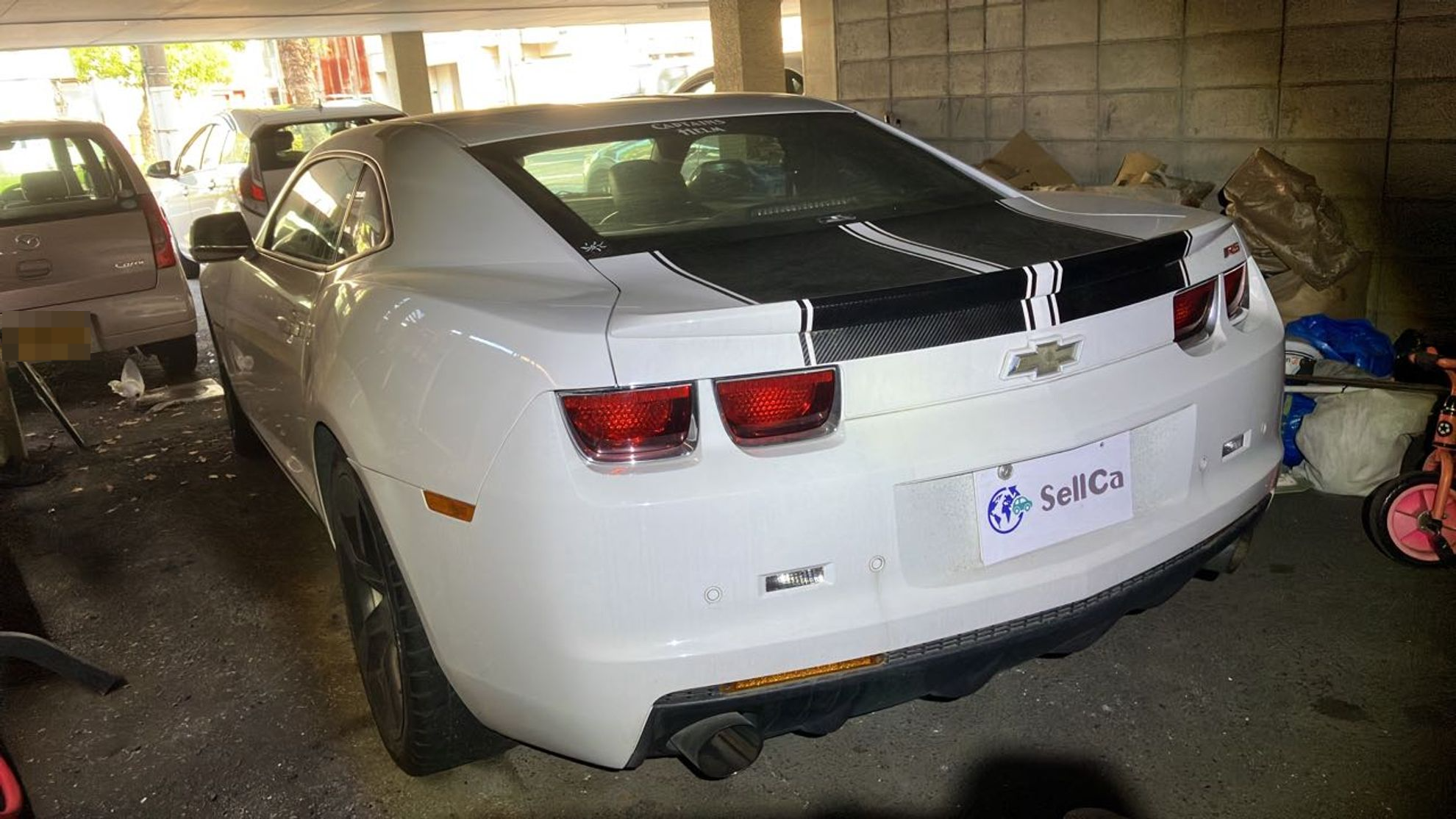 外装左後方