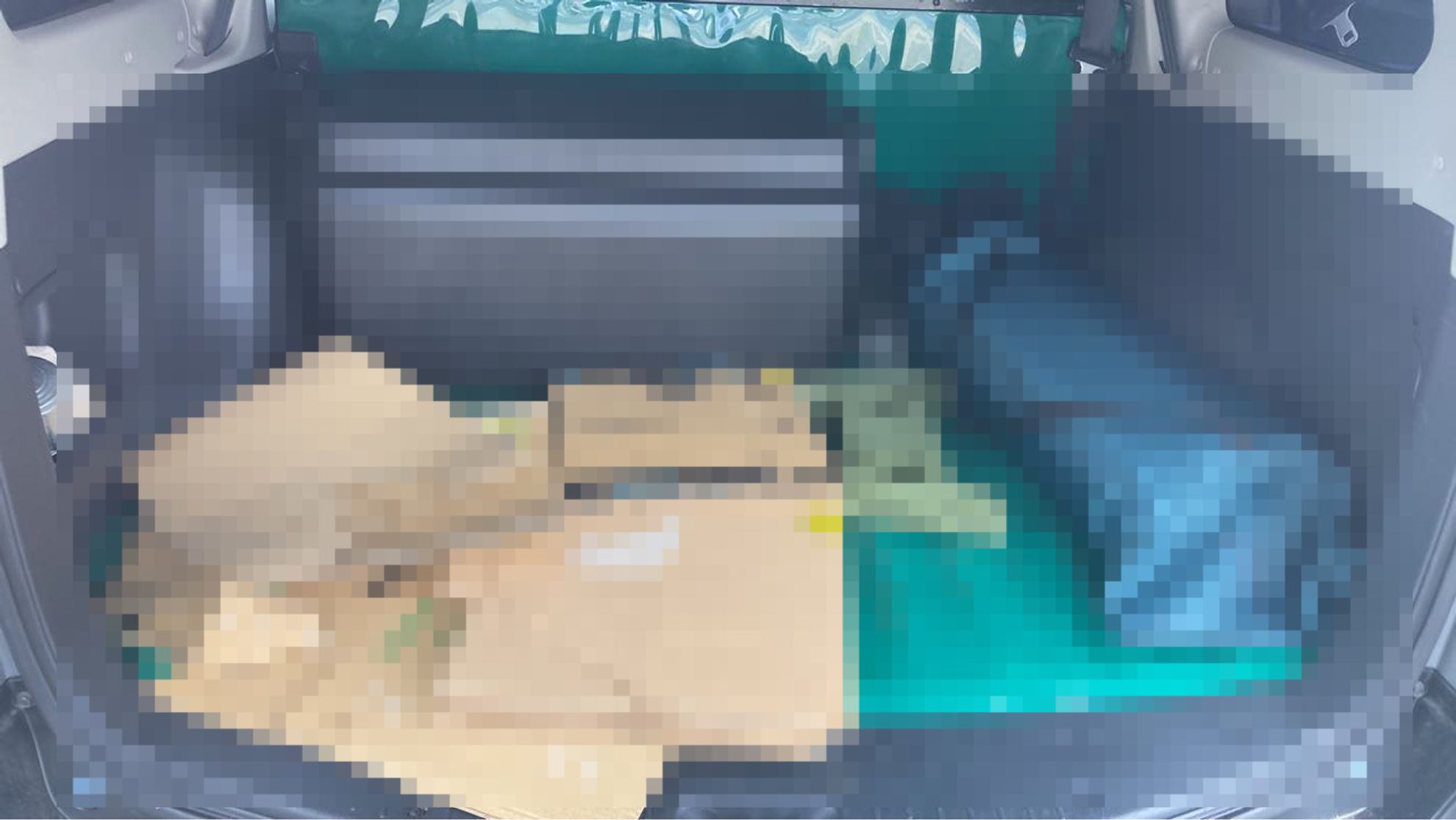 内装トランク
