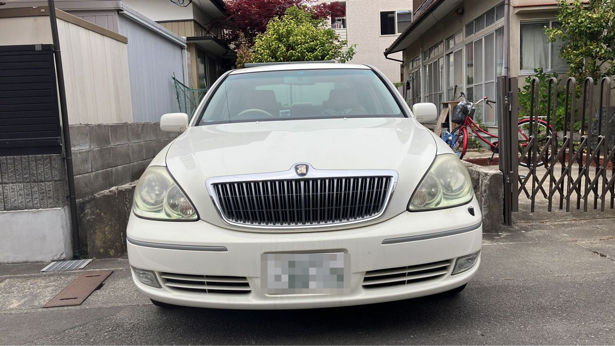 外装前方