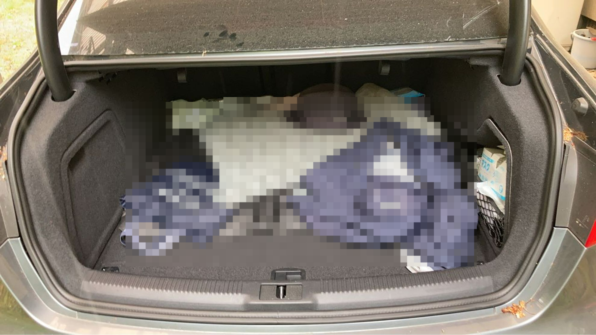 内装トランク