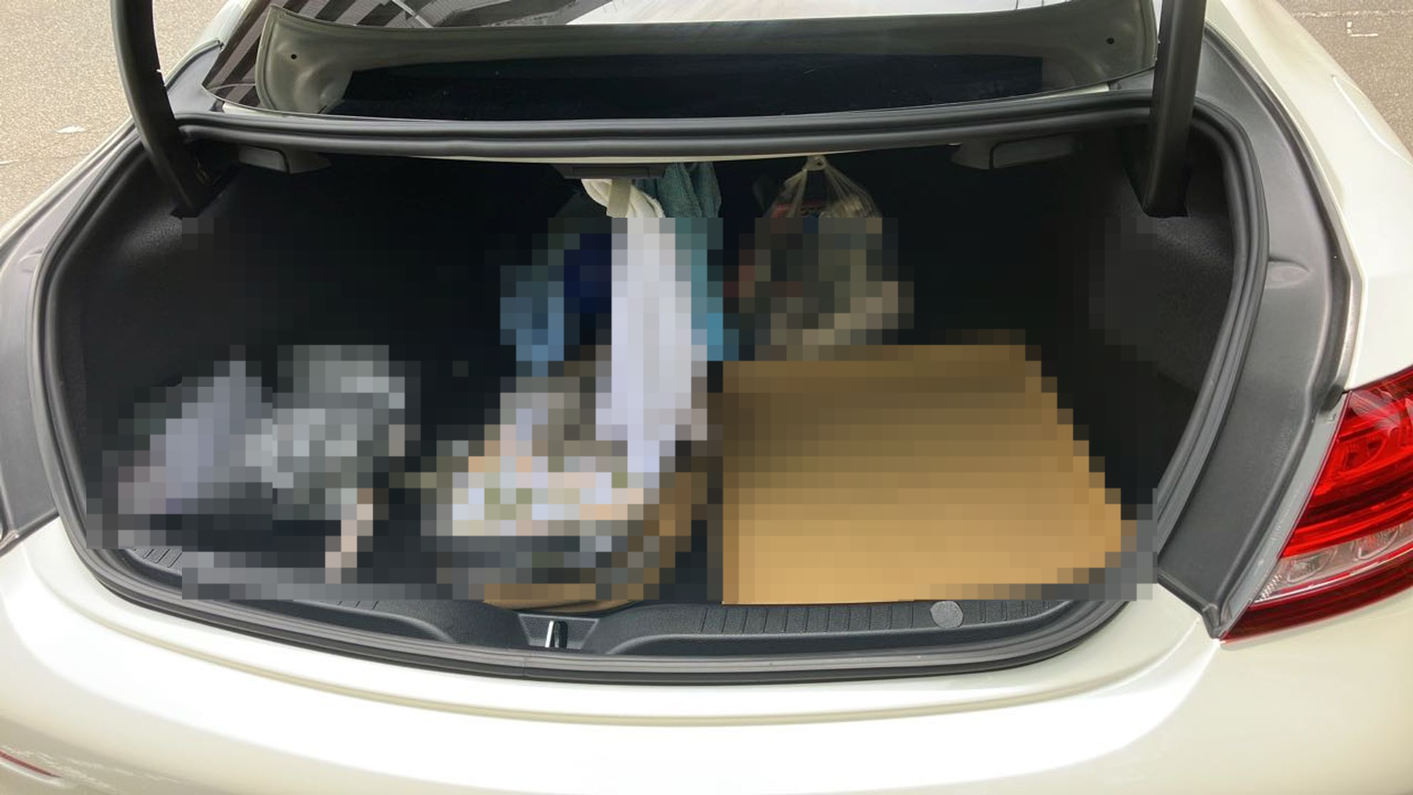 内装トランク