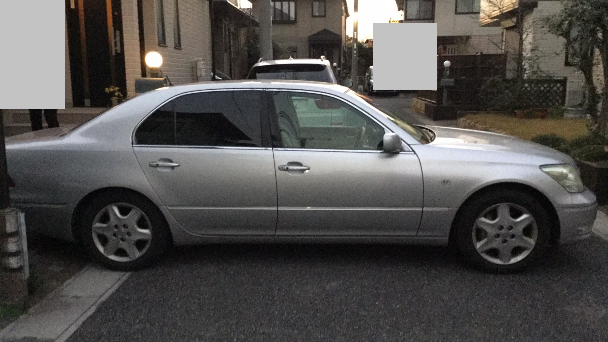 外装右