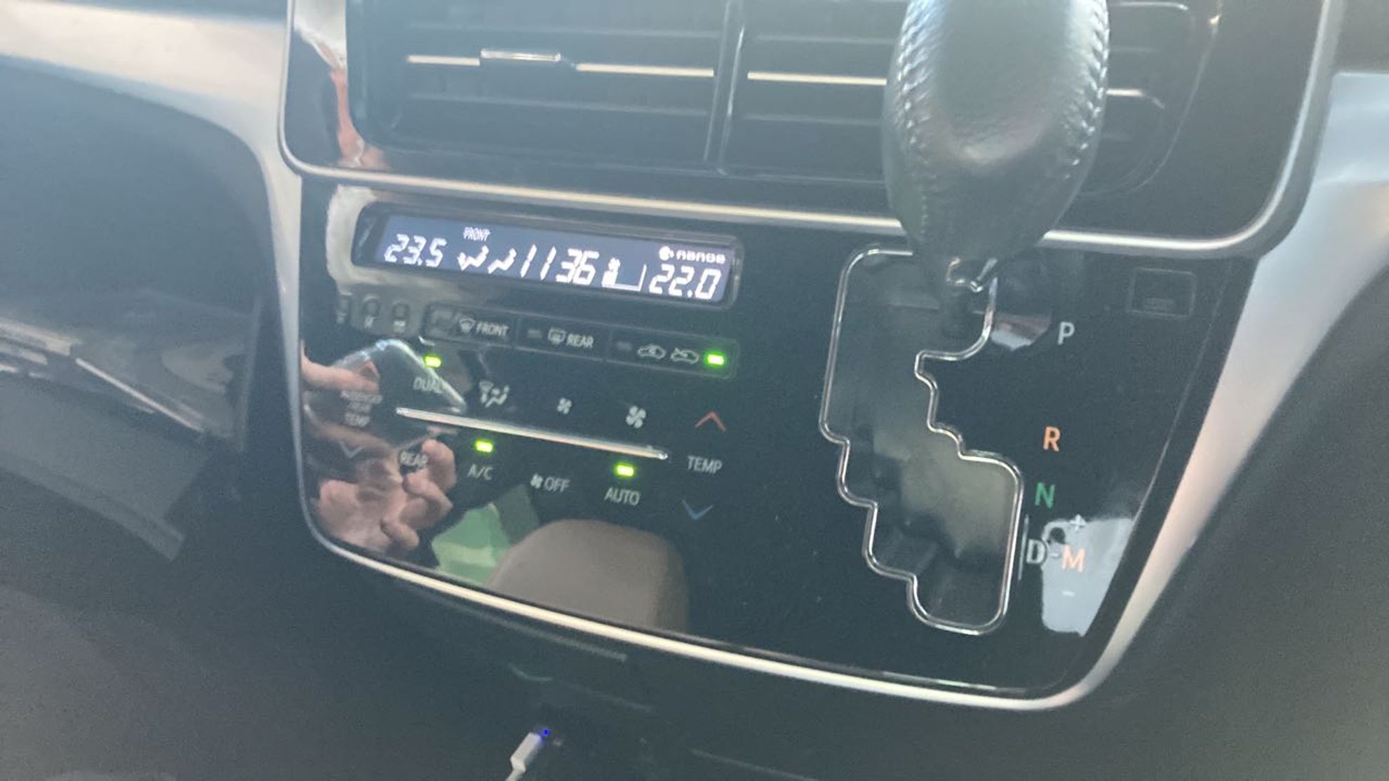内装シフト