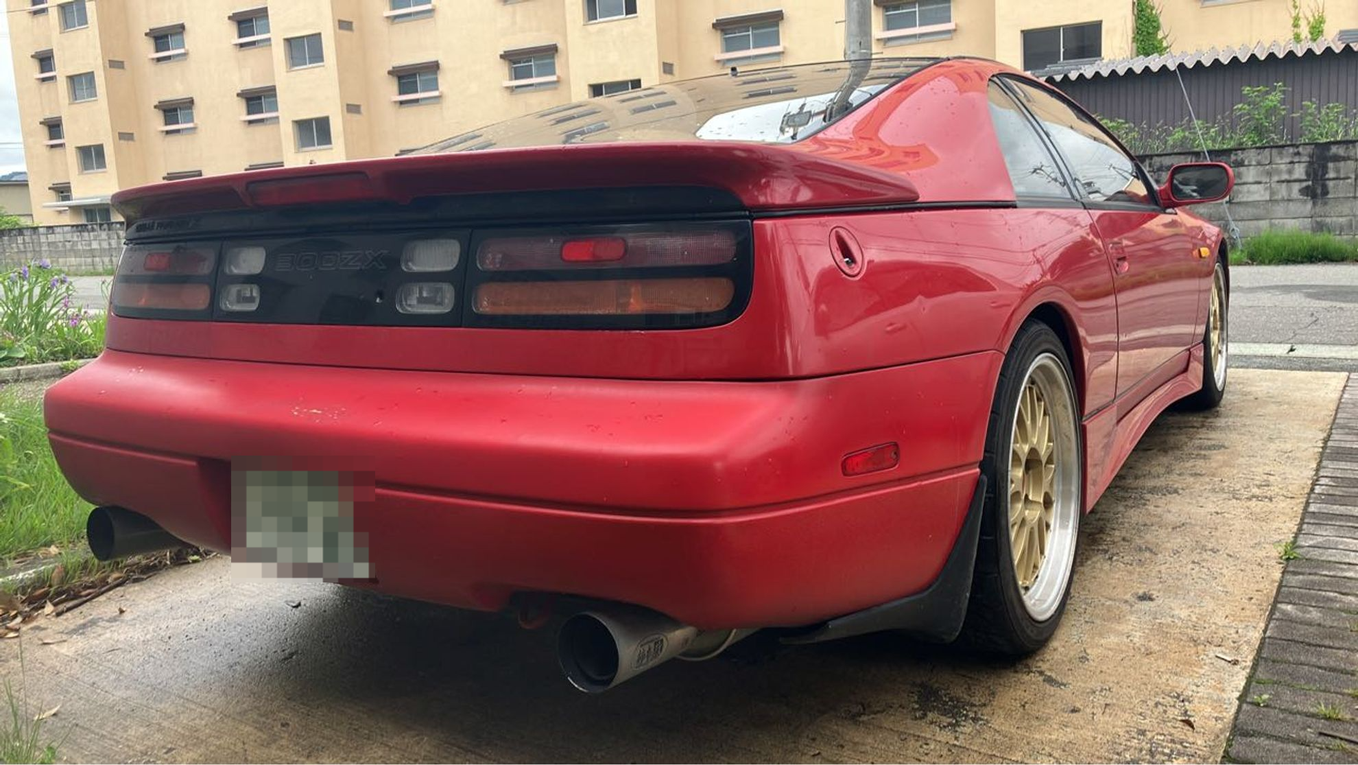 外装右後