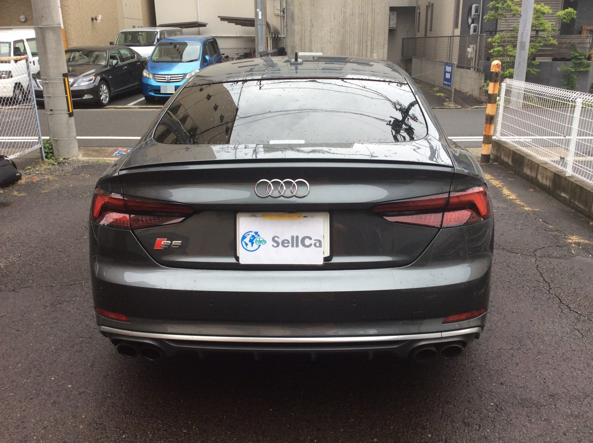 外装後方