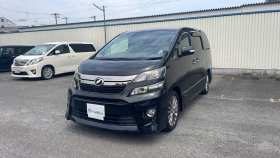 car_main_img