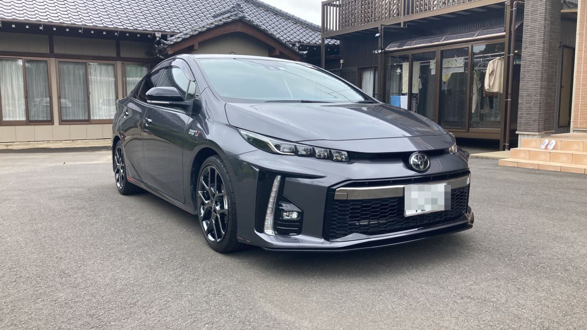 外装右前