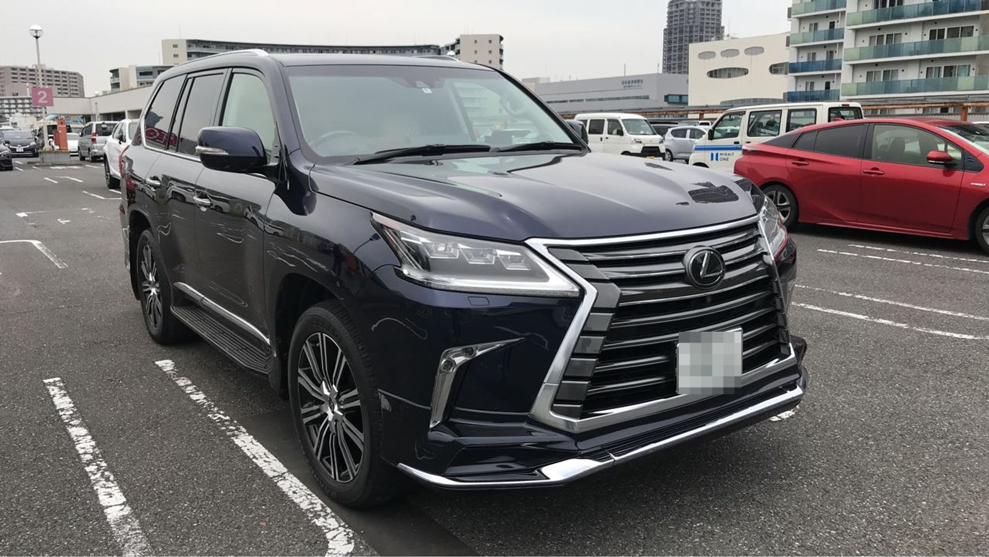 外装右前