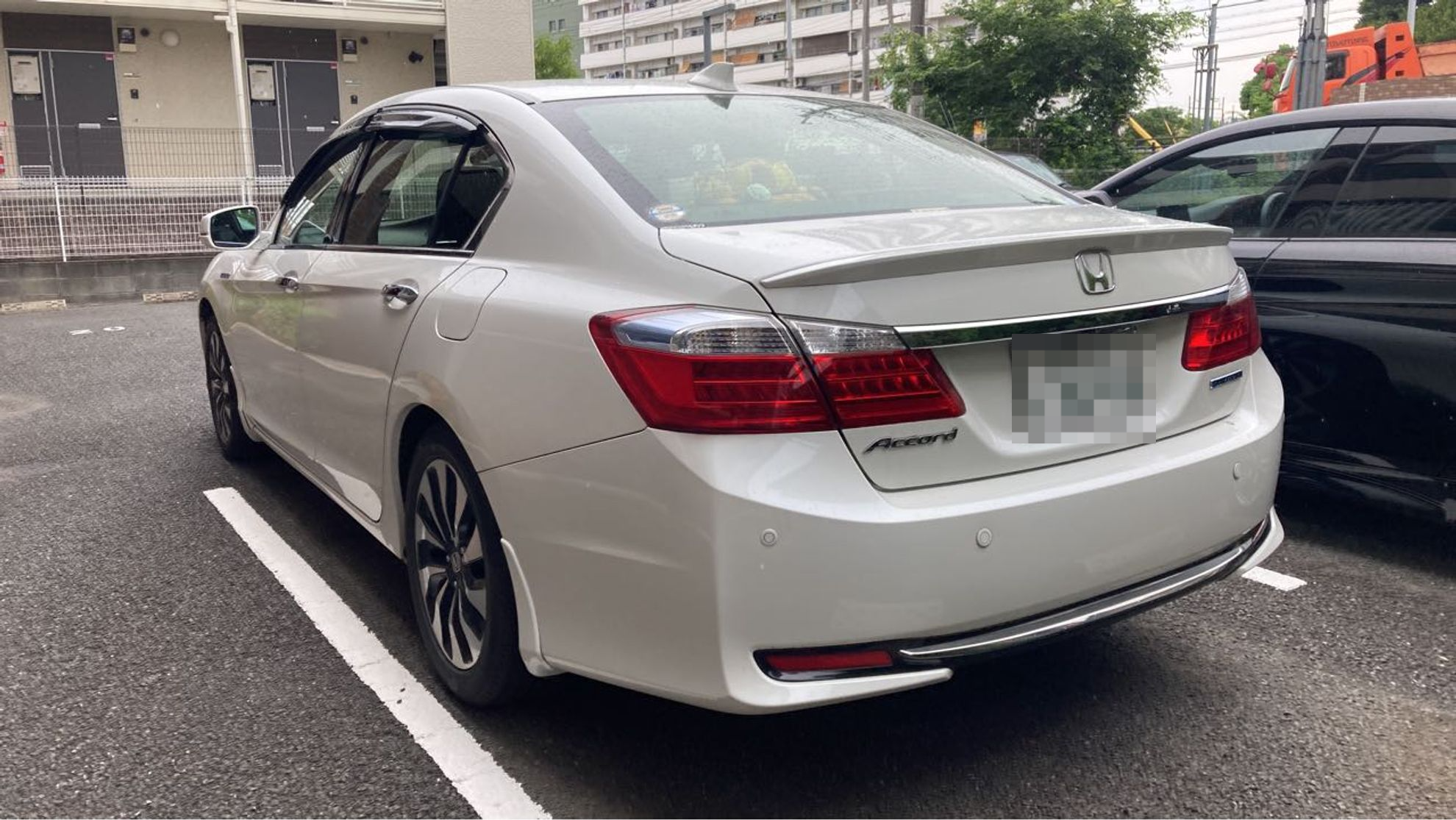 外装左後方
