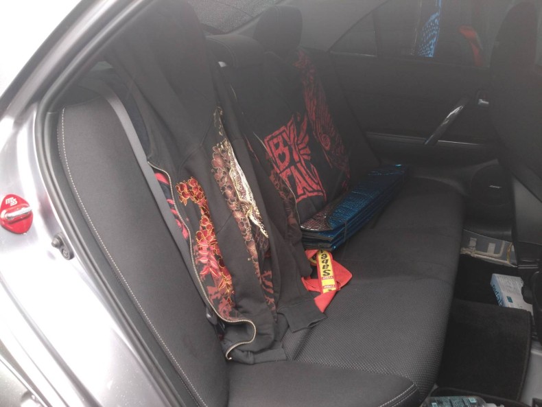 内装後方シート